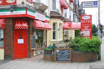 Rainbows Lodge Hotel And Serviced Apartments Reading Exterior photo
